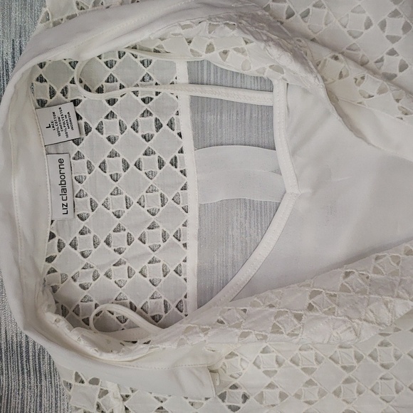 Liz Claiborne NWT 2 piece sleeveless summer top with cami - Picture 3 of 4